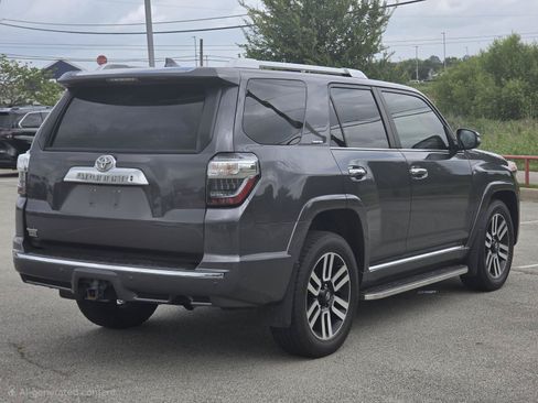 Used 2022 Toyota 4Runner Limited RWD image 6