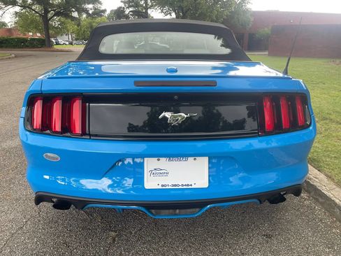 Used 2017 Ford Mustang Premium RWD image 6