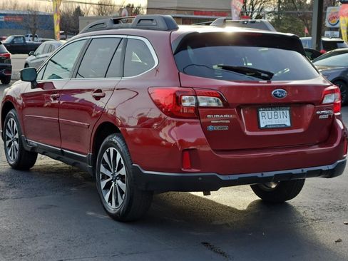 Used 2017 Subaru Outback 2.5i Limited image 17