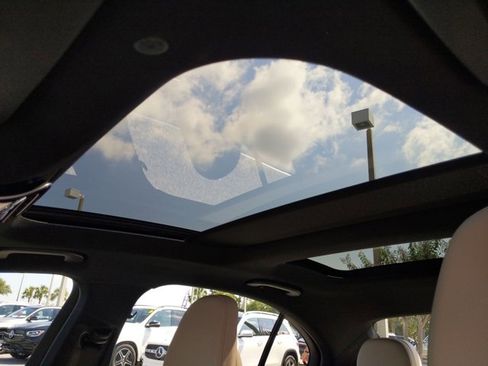 Certified 2023 Mercedes-Benz C 300 Sedan image 19