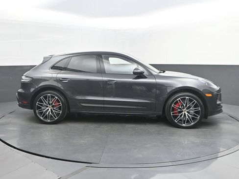 Certified 2024 Porsche Macan GTS AWD/4WD image 8