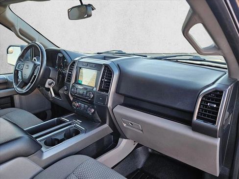Used 2018 Ford F150 XLT w/ Equipment Group 302A Luxury image 19