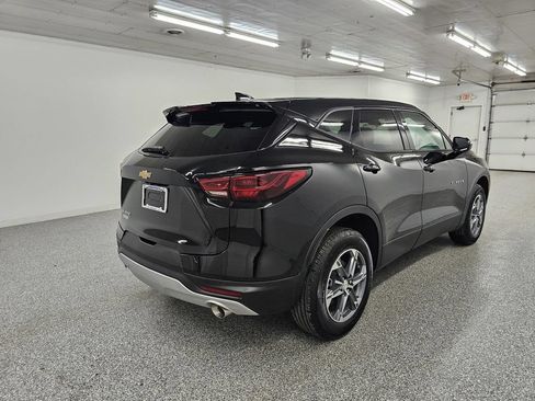 Used 2026 Chevrolet Blazer LT FWD image 4