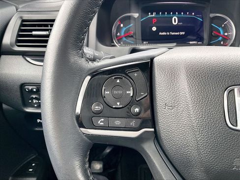 Used 2022 Honda Pilot Touring image 23