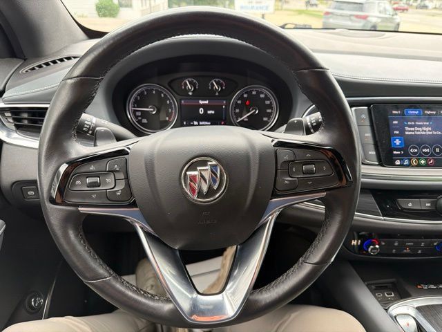 Used 2023 Buick Enclave Essence w/ Sport Touring Edition AWD/4WD image 25