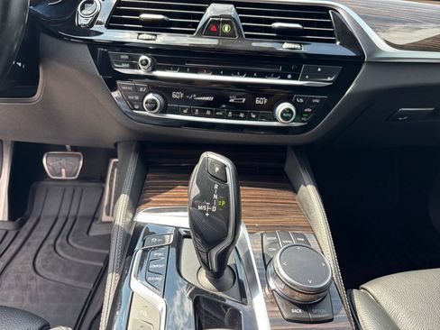 Used 2018 BMW 640i Gran Turismo xDrive AWD/4WD image 12