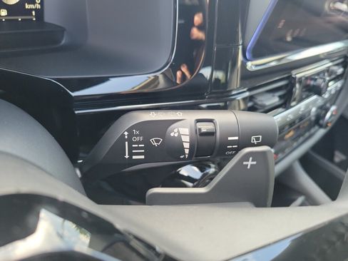New 2026 Nissan Pathfinder SL FWD image 27