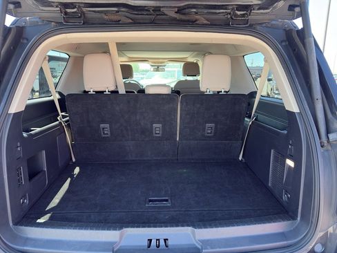 Used 2024 Ford Expedition Max Limited AWD/4WD image 24