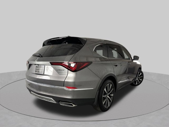 Certified 2026 Acura MDX w/ Technology Package FWD image 9