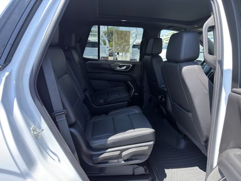 Used 2024 Chevrolet Tahoe Z71 w/ Z71 Off-Road Package AWD/4WD image 12