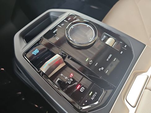 Certified 2024 BMW iX xDrive50 w/ Premium Package image 25