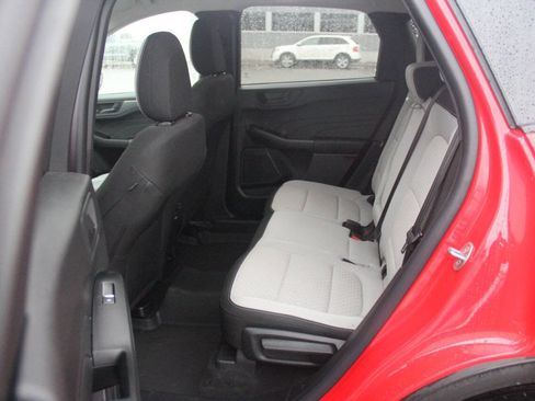 Used 2024 Ford Escape Active image 14