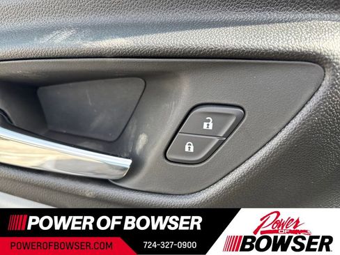 New 2026 Chevrolet Trax LT w/ Midnight Edition FWD image 7