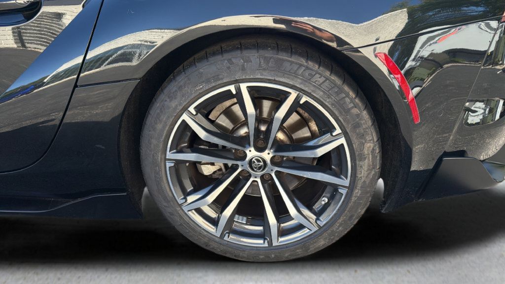 Used 2021 Toyota Supra w/ Safety & Technology Package RWD image 15