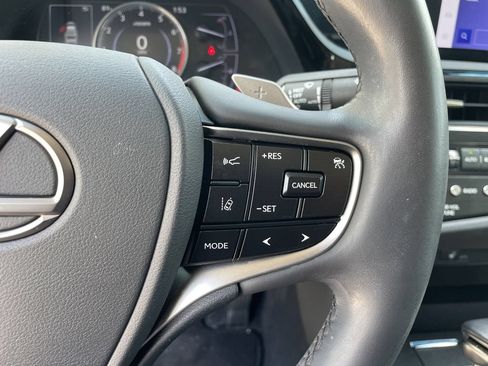 Used 2023 Lexus ES 350 w/ Premium Package FWD image 27