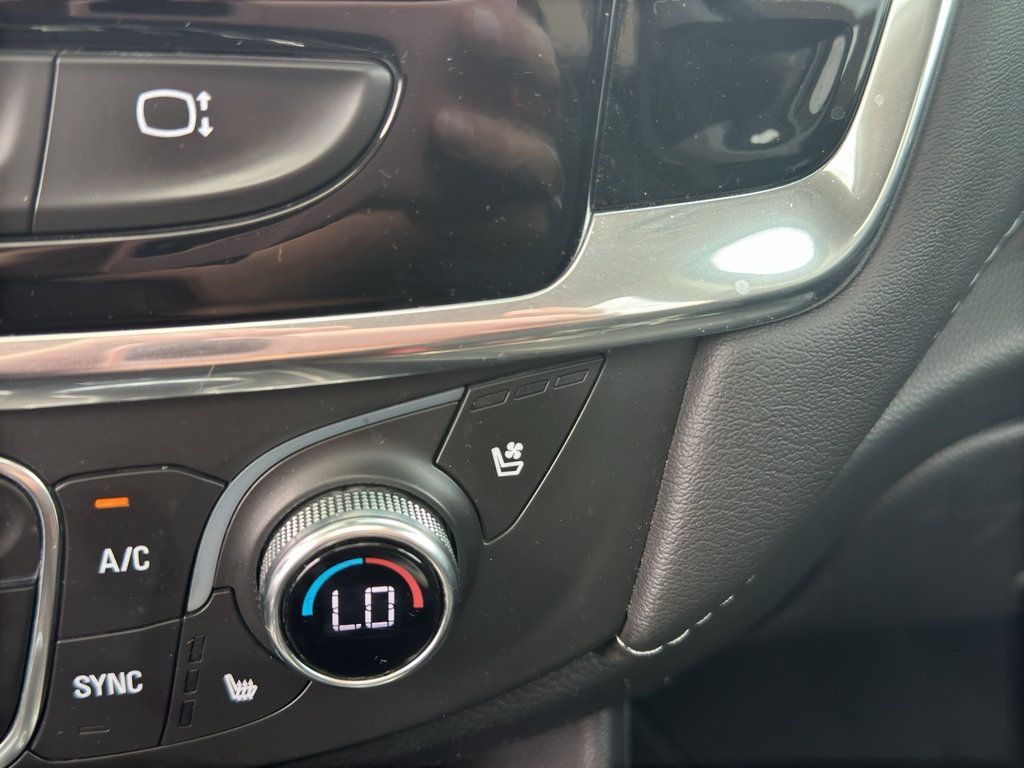 Used 2020 Chevrolet Traverse High Country AWD/4WD image 25