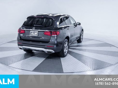 Used 2022 Mercedes-Benz GLC 300 w/ Premium Package Lite image 9
