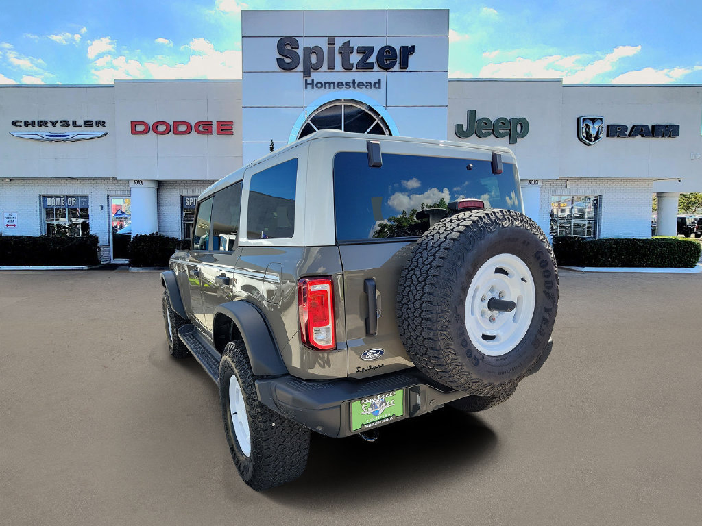 Used 2026 Ford Bronco Heritage Edition AWD/4WD image 3