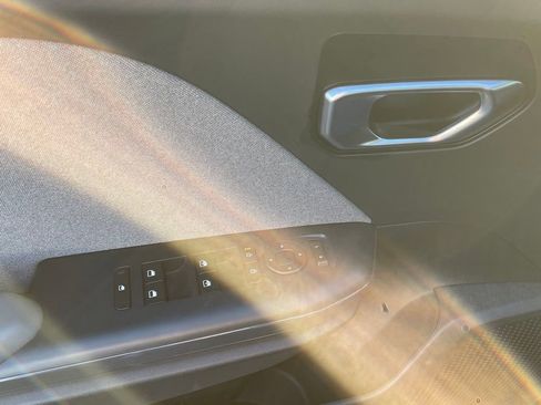 Certified 2025 Kia K4 EX image 10