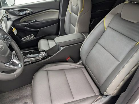 New 2026 Chevrolet Trax ACTIV w/ Driver Confidence Package image 9
