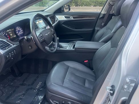 Used 2018 Genesis G80 3.8 w/ Option Group 02 image 14