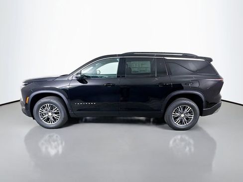 New 2026 Chevrolet Traverse LT w/ Driver Confidence Package AWD/4WD image 4