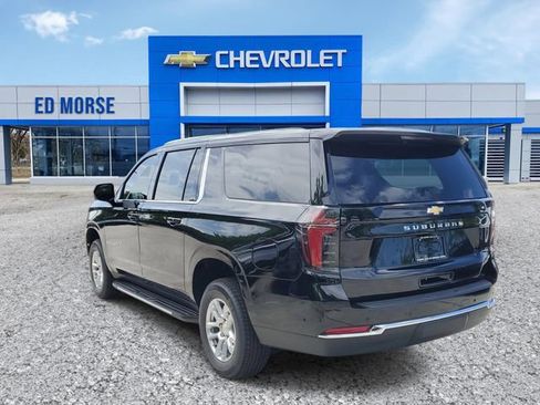 New 2026 Chevrolet Suburban LS image 2