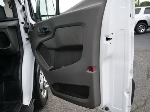 Used 2020 Ford Transit 250 Medium Roof AWD w/ Load Area Protection Package image 28