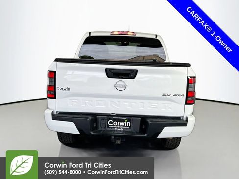 Used 2024 Nissan Frontier SV w/ Tow Package AWD/4WD image 13