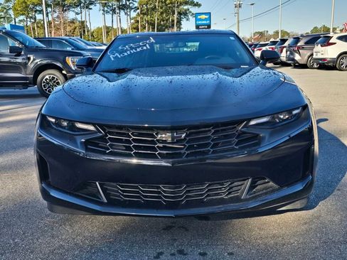 Used 2024 Chevrolet Camaro LT w/ Technology Package image 8