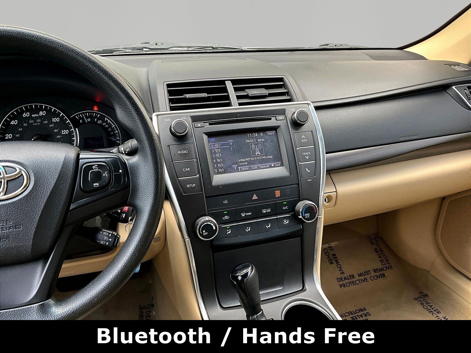 Used 2015 Toyota Camry LE FWD image 9