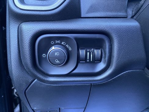 Used 2022 RAM 2500 Tradesman AWD/4WD image 18