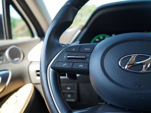 Used 2021 Hyundai Sonata Limited FWD image 28