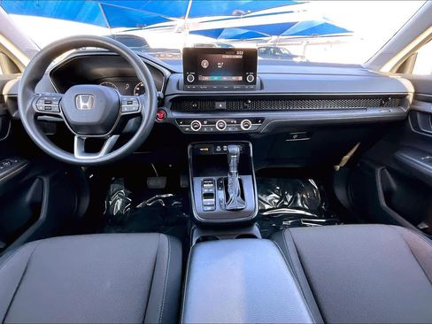 Used 2024 Honda CR-V EX image 16