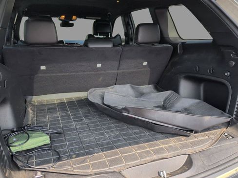 Used 2022 Jeep Grand Cherokee Laredo X RWD image 35