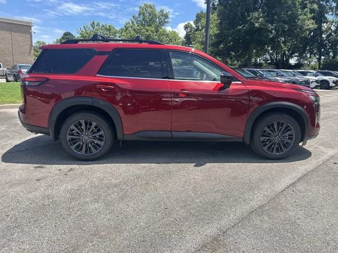 New 2026 Nissan Pathfinder SL w/ SL Premium Package (P04) AWD/4WD image 8