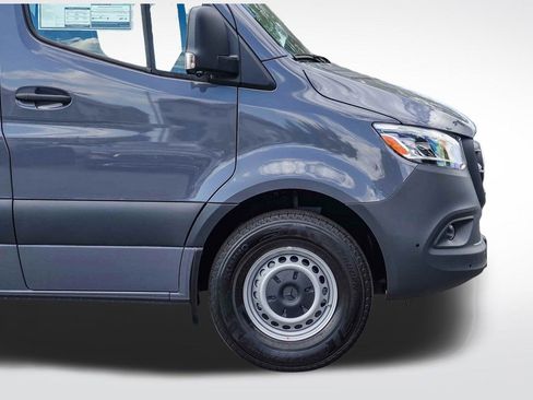 New 2025 Mercedes-Benz Sprinter 2500 image 9