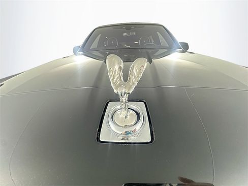 Used 2024 Rolls-Royce Cullinan image 35