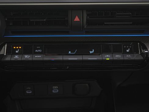 Used 2025 Toyota Prius Limited image 17