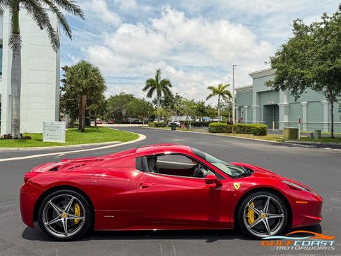 Used 2013 Ferrari 458 Spider RWD image 65