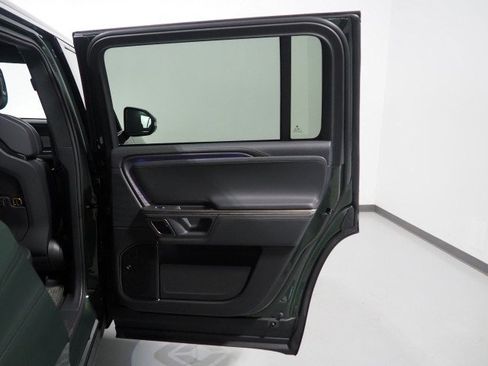 Used 2024 Rivian R1S Adventure AWD/4WD image 78