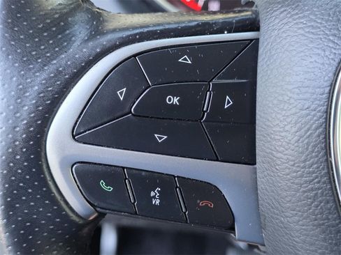 Used 2020 Dodge Durango SXT image 26