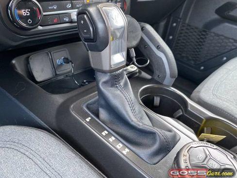 Used 2023 Ford Bronco Big Bend w/ Sasquatch Package AWD/4WD image 12
