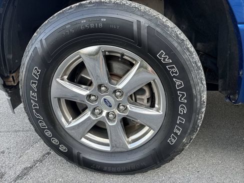 Used 2018 Ford F150 XLT w/ Equipment Group 302A Luxury AWD/4WD image 8