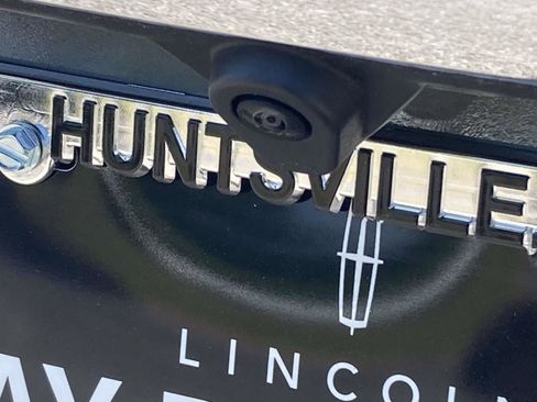 Used 2024 Lincoln Corsair FWD image 5