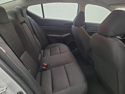 Used 2024 Nissan Altima 2.5 S FWD image 19