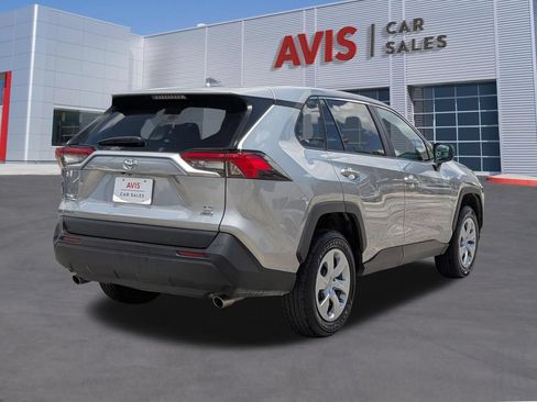 Used 2025 Toyota RAV4 LE AWD/4WD image 6