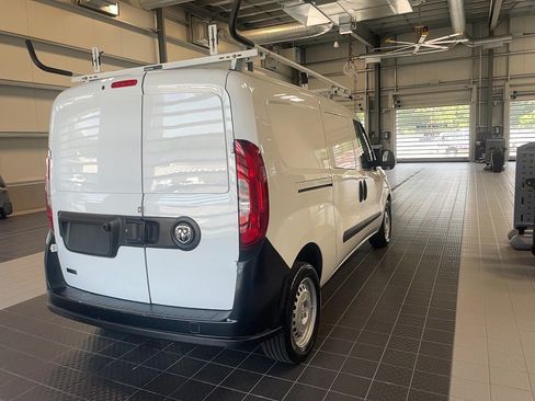 Used 2022 RAM ProMaster City Tradesman FWD image 9