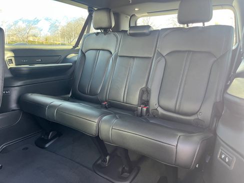 New 2026 Jeep Grand Wagoneer L Limited image 27