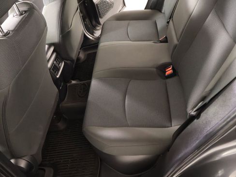 Used 2021 Toyota RAV4 LE AWD/4WD image 11
